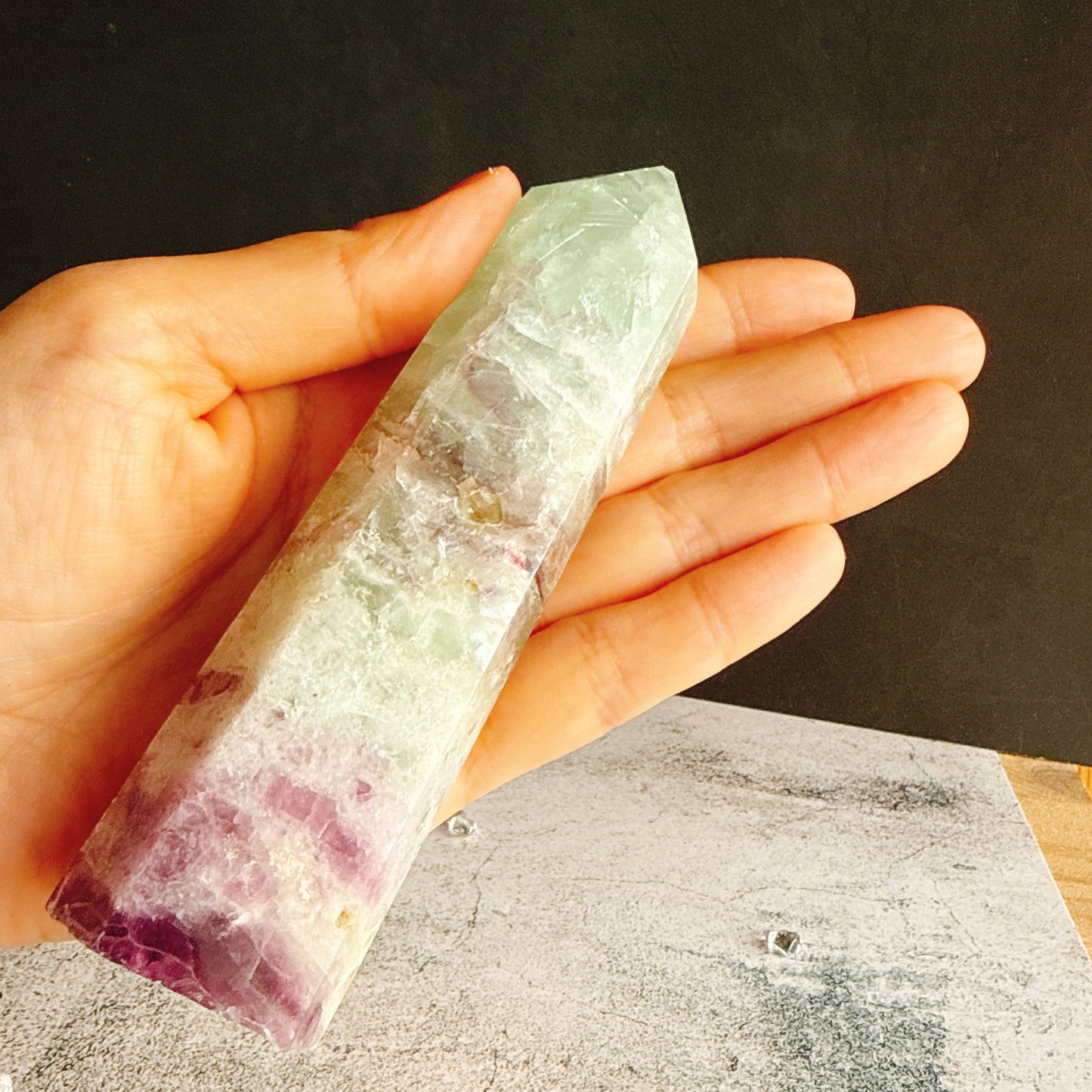 フローライト タワー