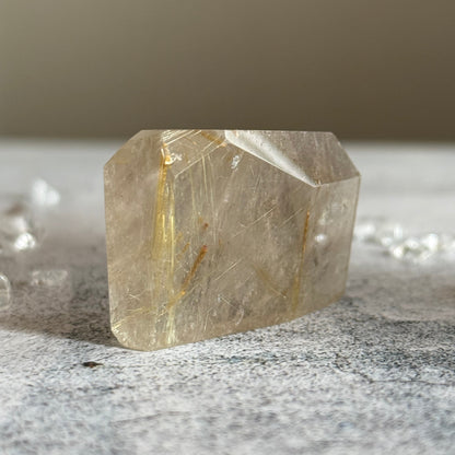 ゴールデンルチル フリーフォーム 金運上昇