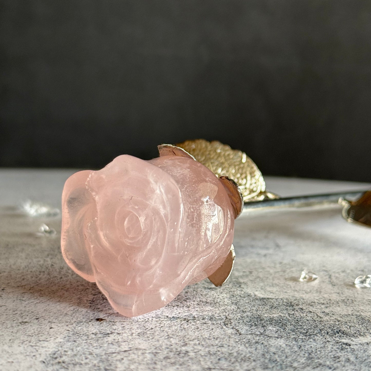 ローズクォーツ バラ 薔薇 ｜枯れないやさしさを贈る石　2