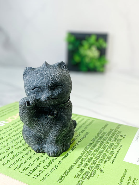 運の流れを変える守り猫｜ブラックオブシディアン  招き猫 Black Obsidian Maneki Neko