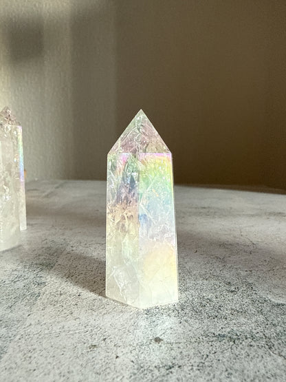 天然石 クラックオーラクォーツ タワー c 48g｜光と幸運を引き寄せるプリズムタワー