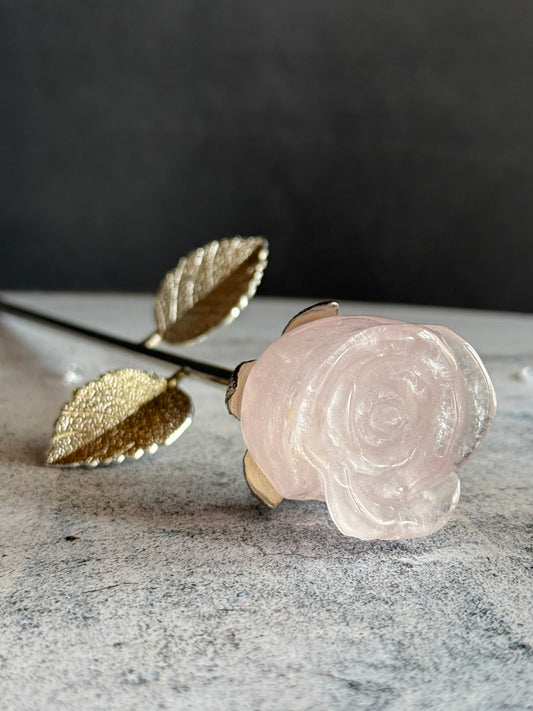 ローズクォーツ バラ 薔薇 ｜枯れないやさしさを贈る石　1