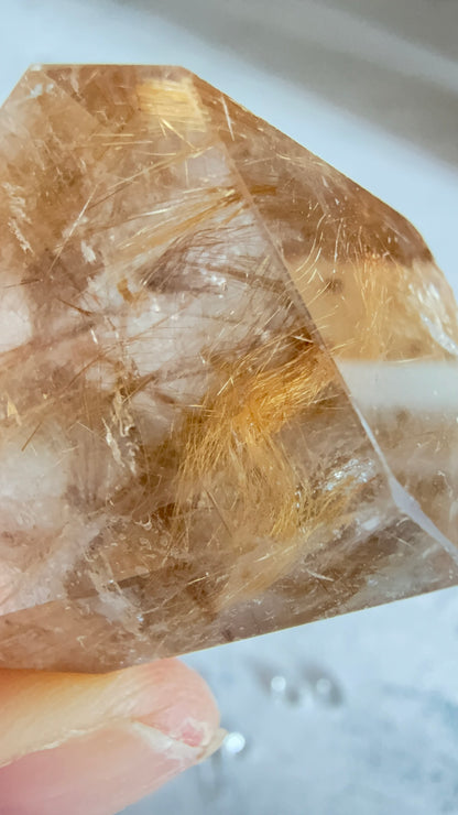 ゴールデンルチル フリーフォーム 金運上昇