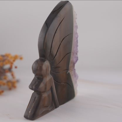 永遠に幸せを運ぶ光の羽 ｜アメジストアゲートの妖精 アマリエル Amethyst Agate Fairy