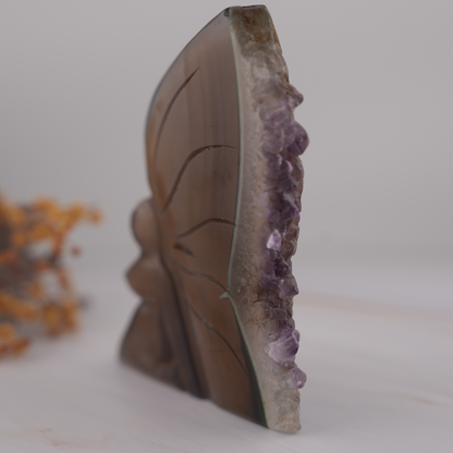 永遠に幸せを運ぶ光の羽 ｜アメジストアゲートの妖精 アマリエル Amethyst Agate Fairy