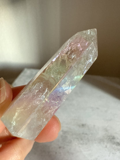 天然石 クラックオーラクォーツ タワー c 48g｜光と幸運を引き寄せるプリズムタワー