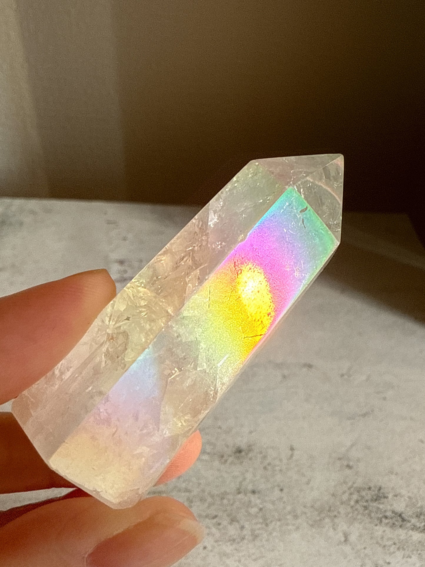 天然石 クラックオーラクォーツ タワー B 44g｜光と幸運を引き寄せるプリズムタワー