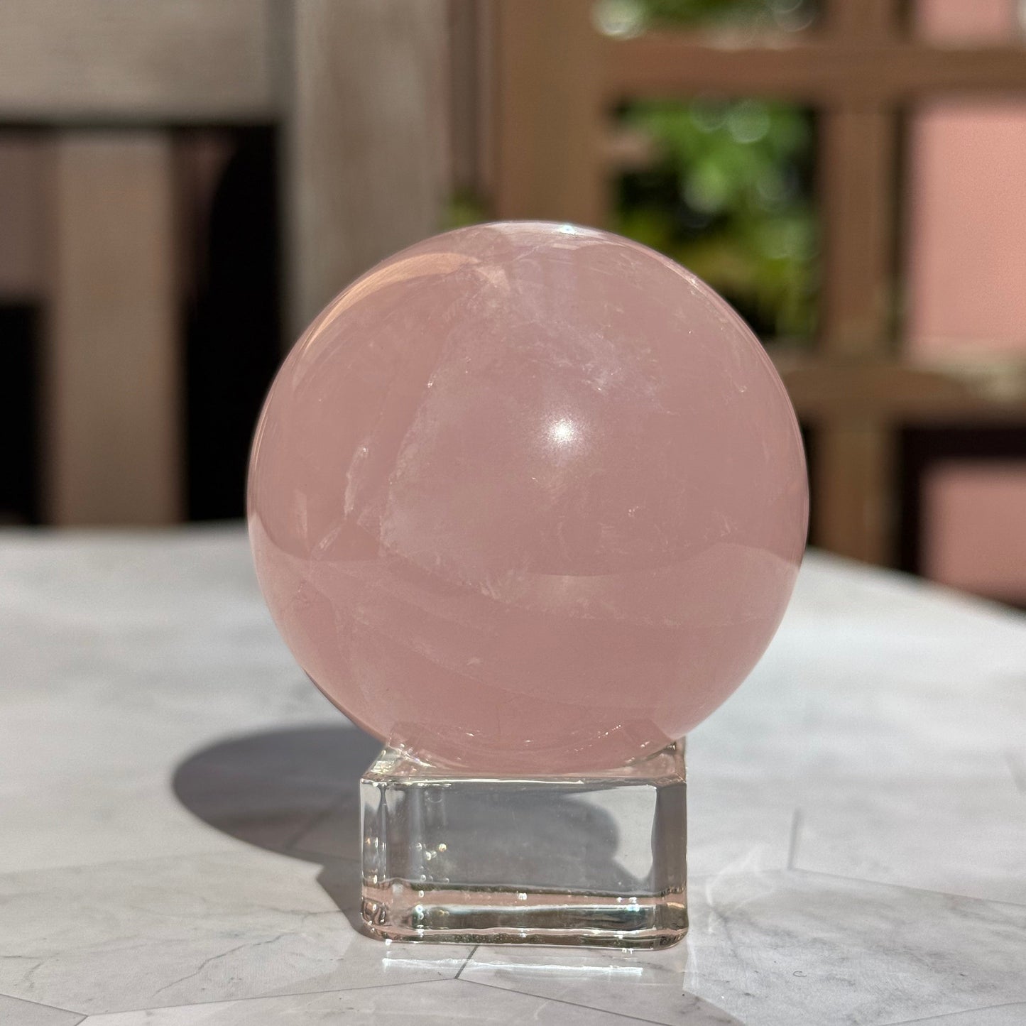 天然石 ローズクォーツ スフィア 球体｜優しさを思い出す