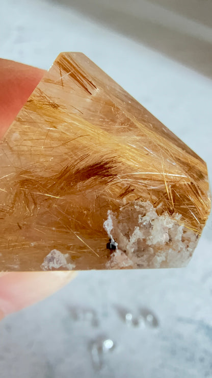 ゴールデンルチル フリーフォーム 金運上昇