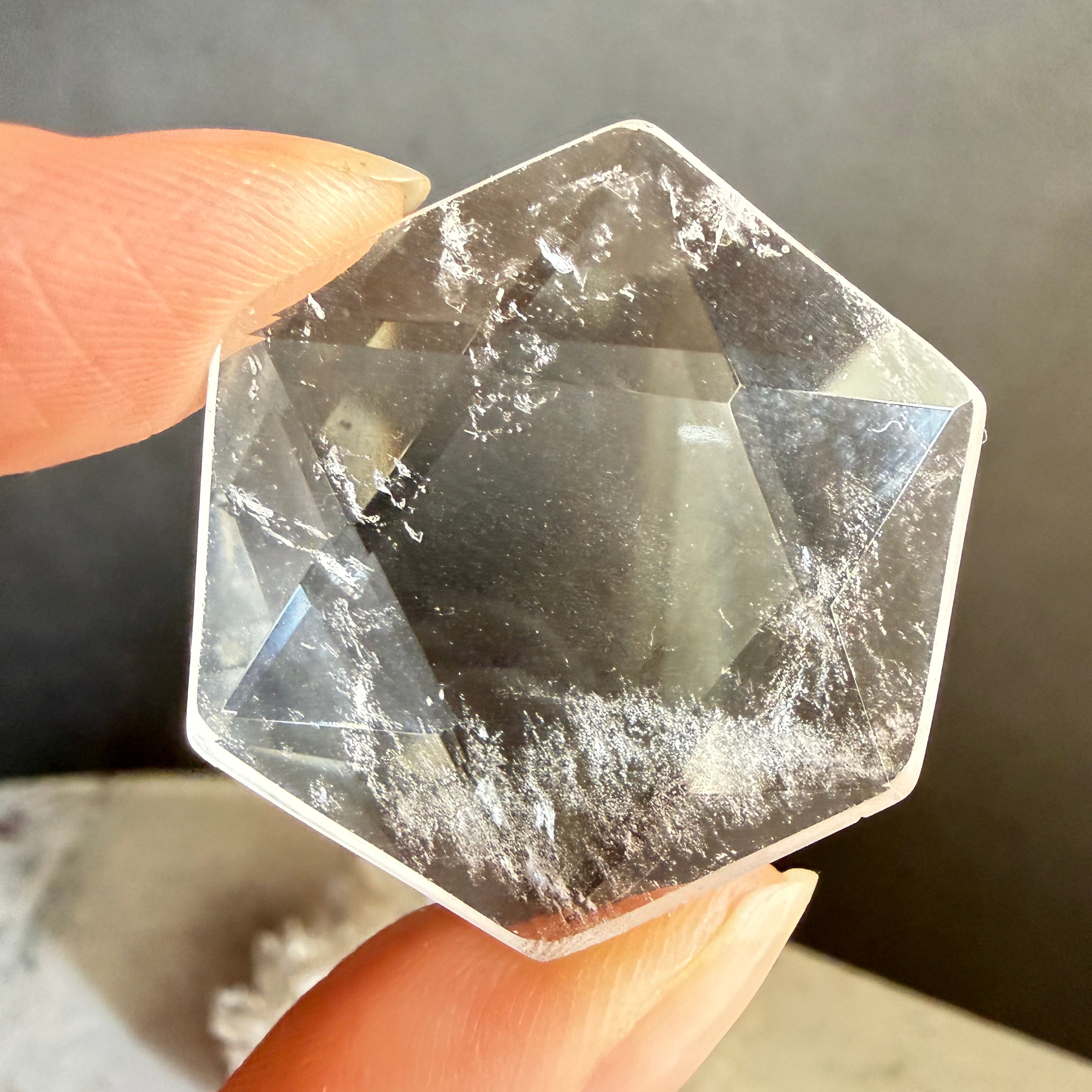 水晶 クリアクォーツ 六芒星 ヘキサグラム 浄化 強運 天然石