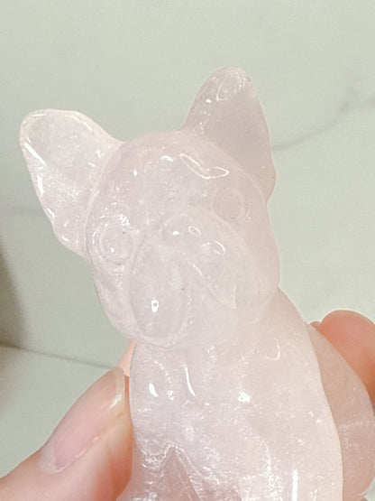 ローズクォーツ フレンチブルドック｜優しく寄り添ってくれる Rose Quartz French Bulldog
