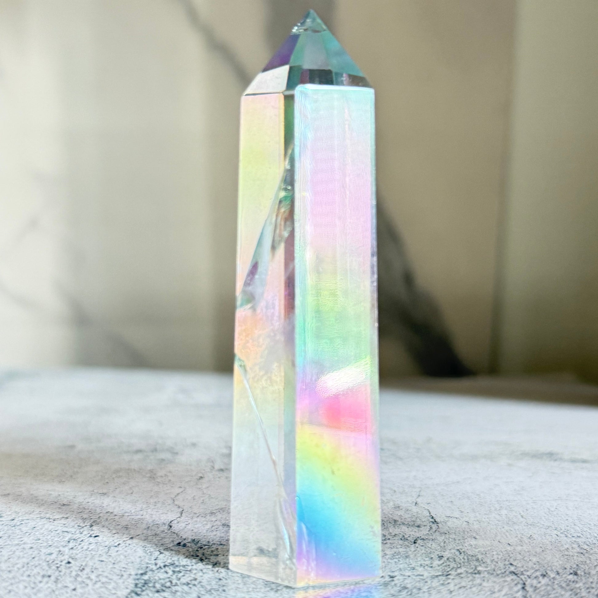 エンジェルオーラクォーツ タワー 側面