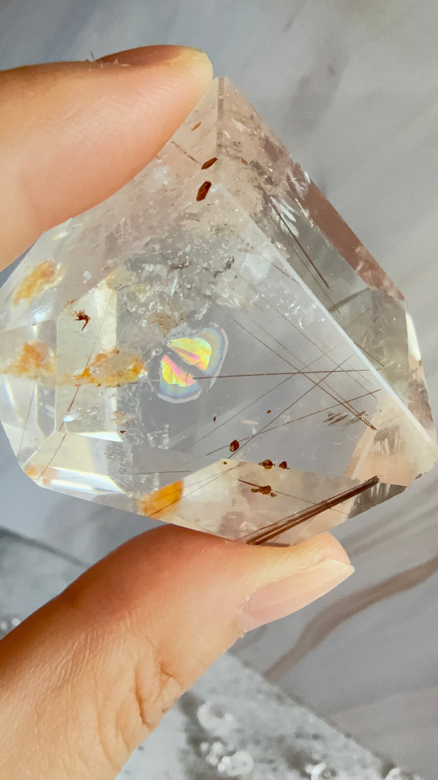 ゴールデンルチルクォーツ フリーフォーム 虹入り 金運上昇