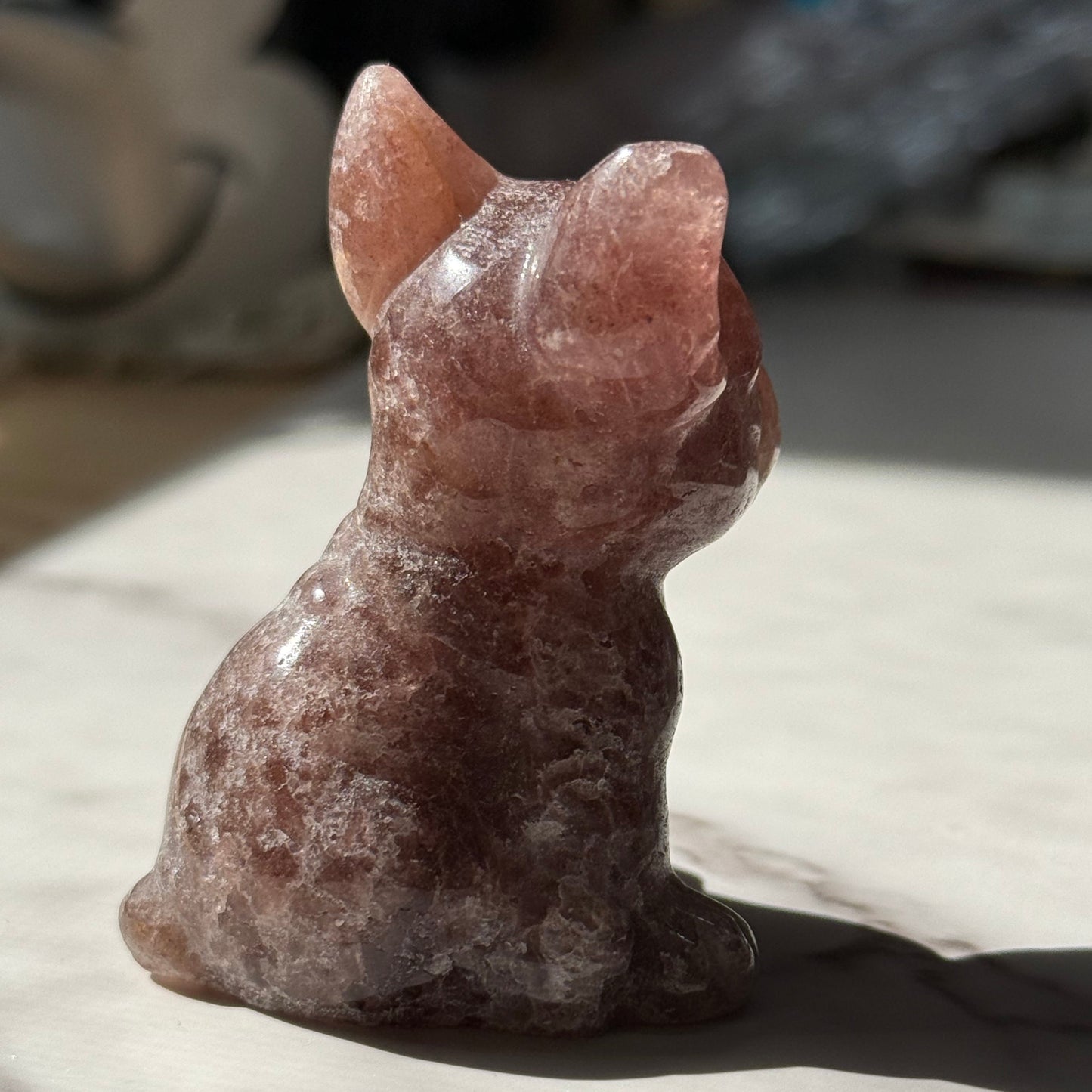 ストロベリークォーツ ブルドッグ 犬