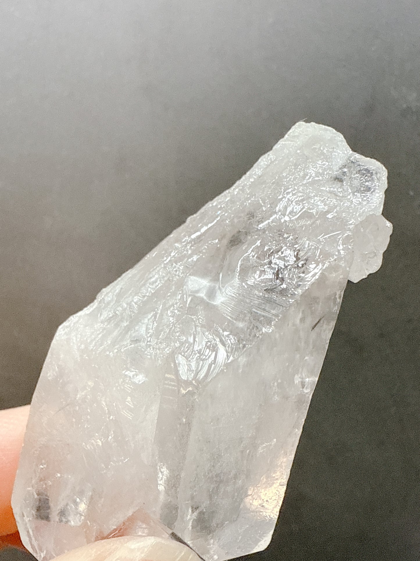 送料無料 水晶 クリアクォーツ  ポイント｜内側の静けさを取り戻す