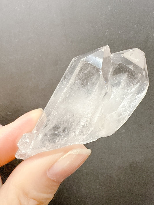 送料無料 水晶 クリアクォーツ  ポイント｜内側の静けさを取り戻す