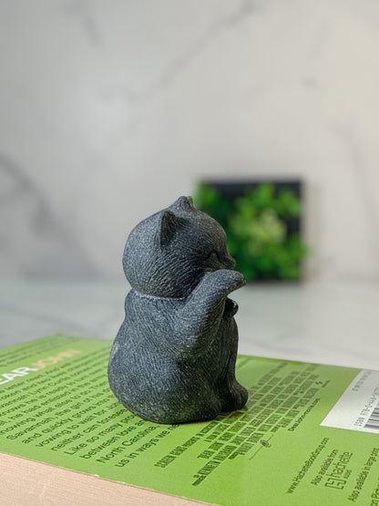 運の流れを変える守り猫｜ブラックオブシディアン  招き猫 Black Obsidian Maneki Neko