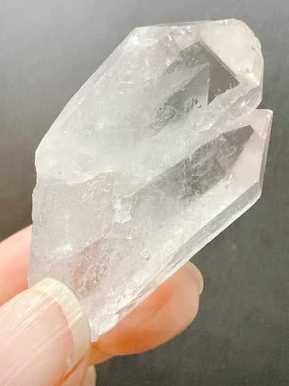 送料無料 水晶 クリアクォーツ  ポイント｜内側の静けさを取り戻す