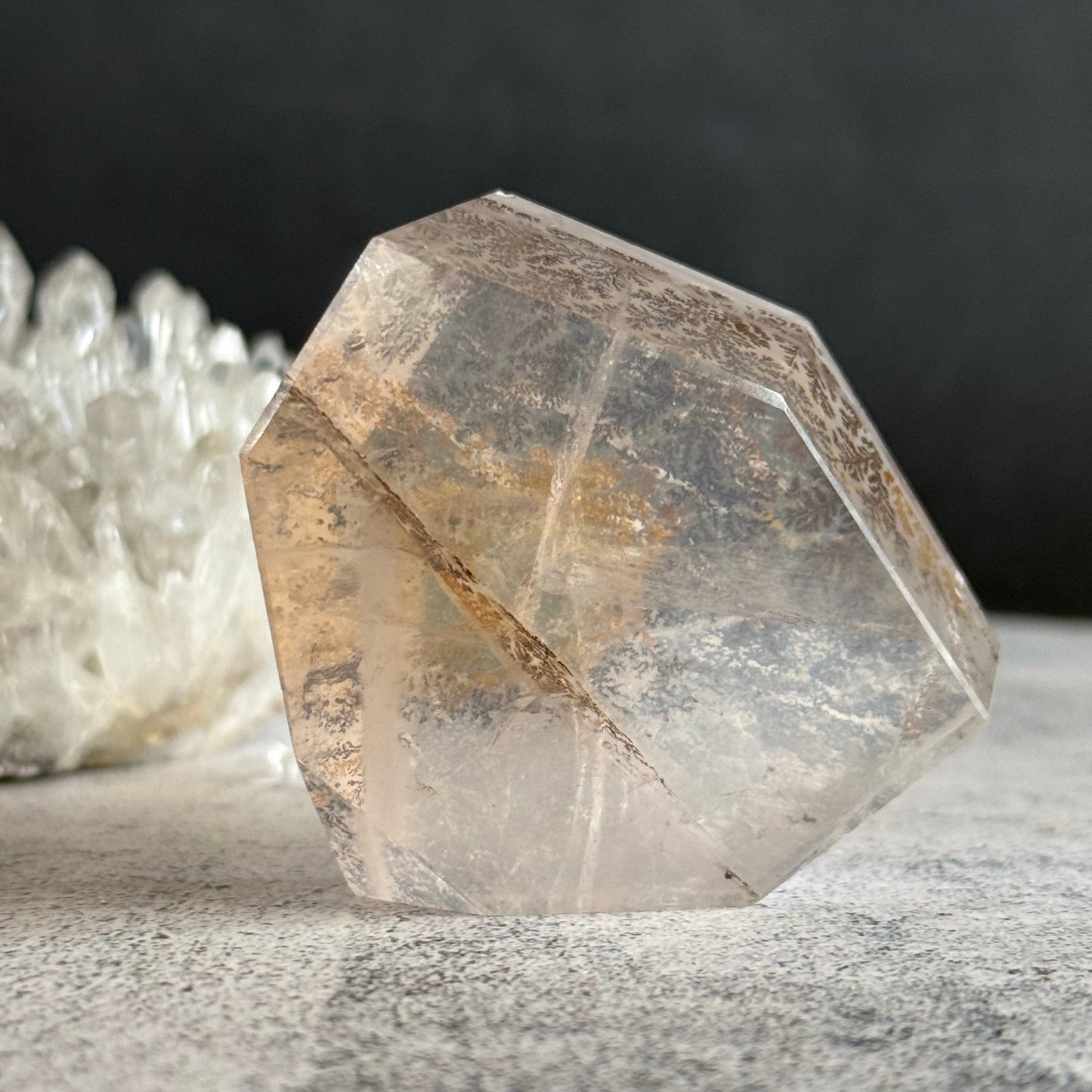 デンドリ・ローズクォーツ フリーフォーム Dendritic Rose Quartz Freeform