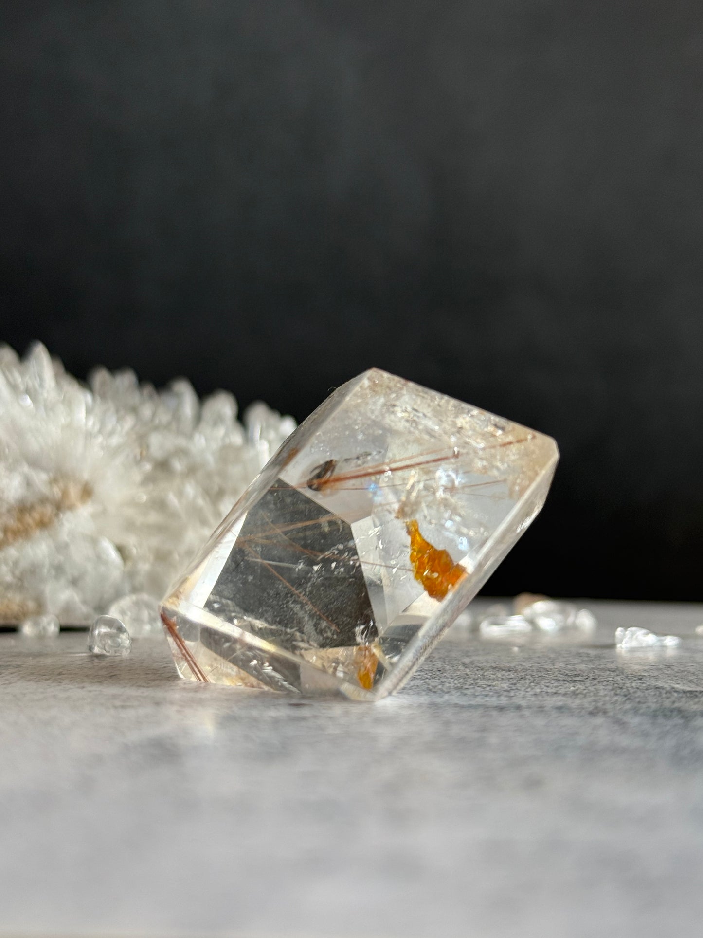 ゴールデンルチルクォーツ フリーフォーム 虹入り 金運上昇