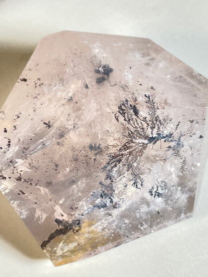 好かれたい方から好かれる｜デンドリ・ローズクォーツ フリーフォーム Dendritic Rose Quartz Freeform