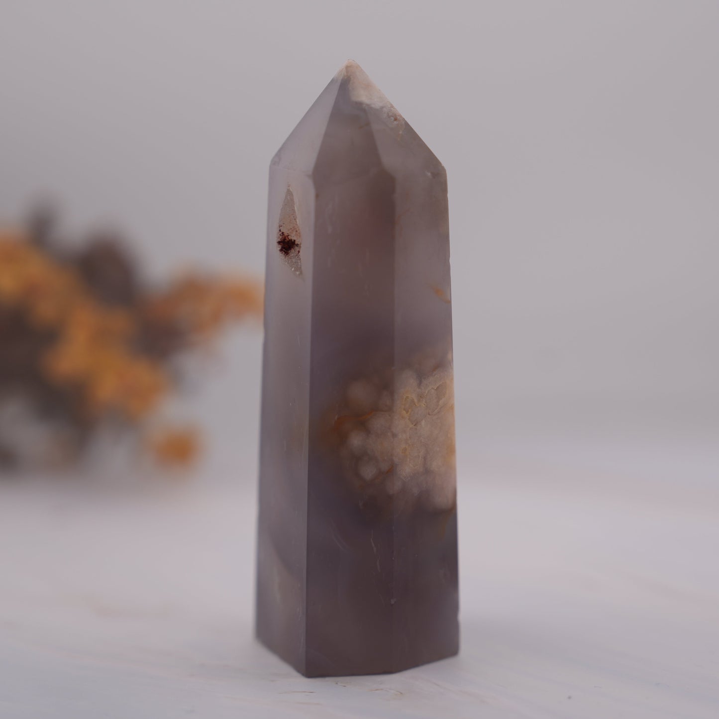 心に春を呼び戻す｜ブラックドゥルージー フラワーアゲート タワー Black Druzy Flower Agate Tower