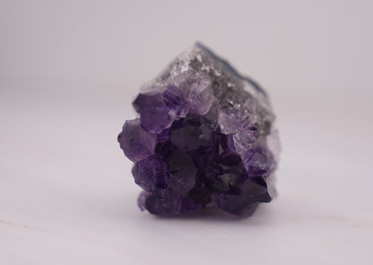 心を落ち着かせて愛される穏やかな私になれる美しき石｜ウルグアイ　アメジスト フリーフォーム Amethyst Freeform