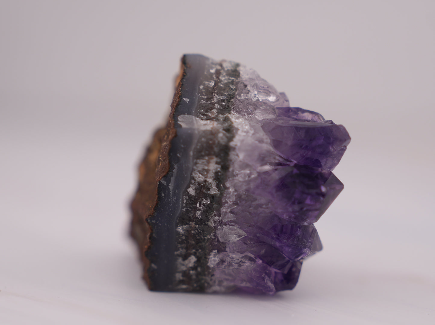 心を落ち着かせて愛される穏やかな私になれる美しき石｜ウルグアイ　アメジスト フリーフォーム Amethyst Freeform