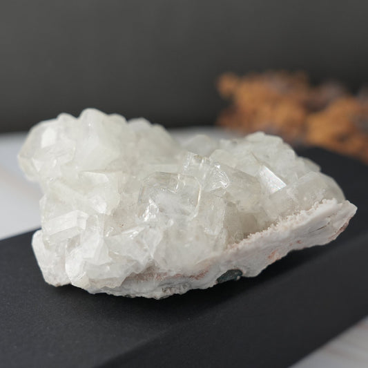 天然石 インド産 アポフィライト ｜静けさと希望を灯すクリスタル