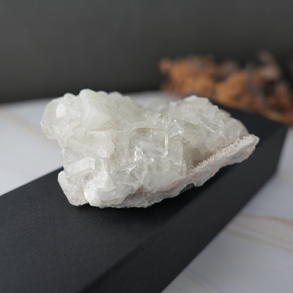 天然石 インド産 アポフィライト ｜静けさと希望を灯すクリスタル