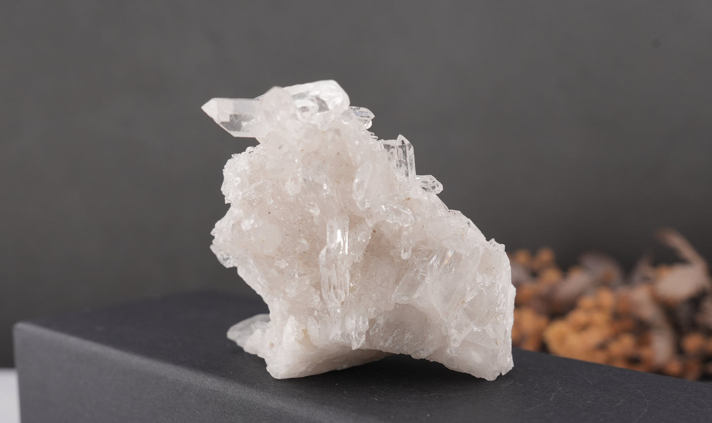 ブラジル コリント産 水晶｜澄みきった光を宿すハイクオリティクリスタル