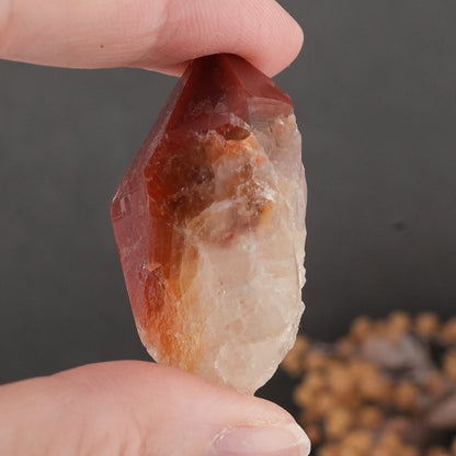 天然石 レッドドリームコート レムリアンシード マスタークリスタル｜内なる記憶を呼び覚ます、赤の叡智