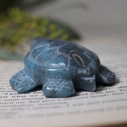 やさしさを運ぶ小さな守護者｜トロレアライト 亀 形 Trolleite Turtle Freeform