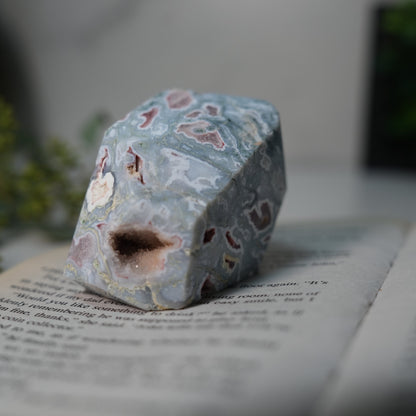 穏やかさと豊かさを育む石｜モスアゲート フリーフォーム Moss Agate Freeform【全国送料無料】