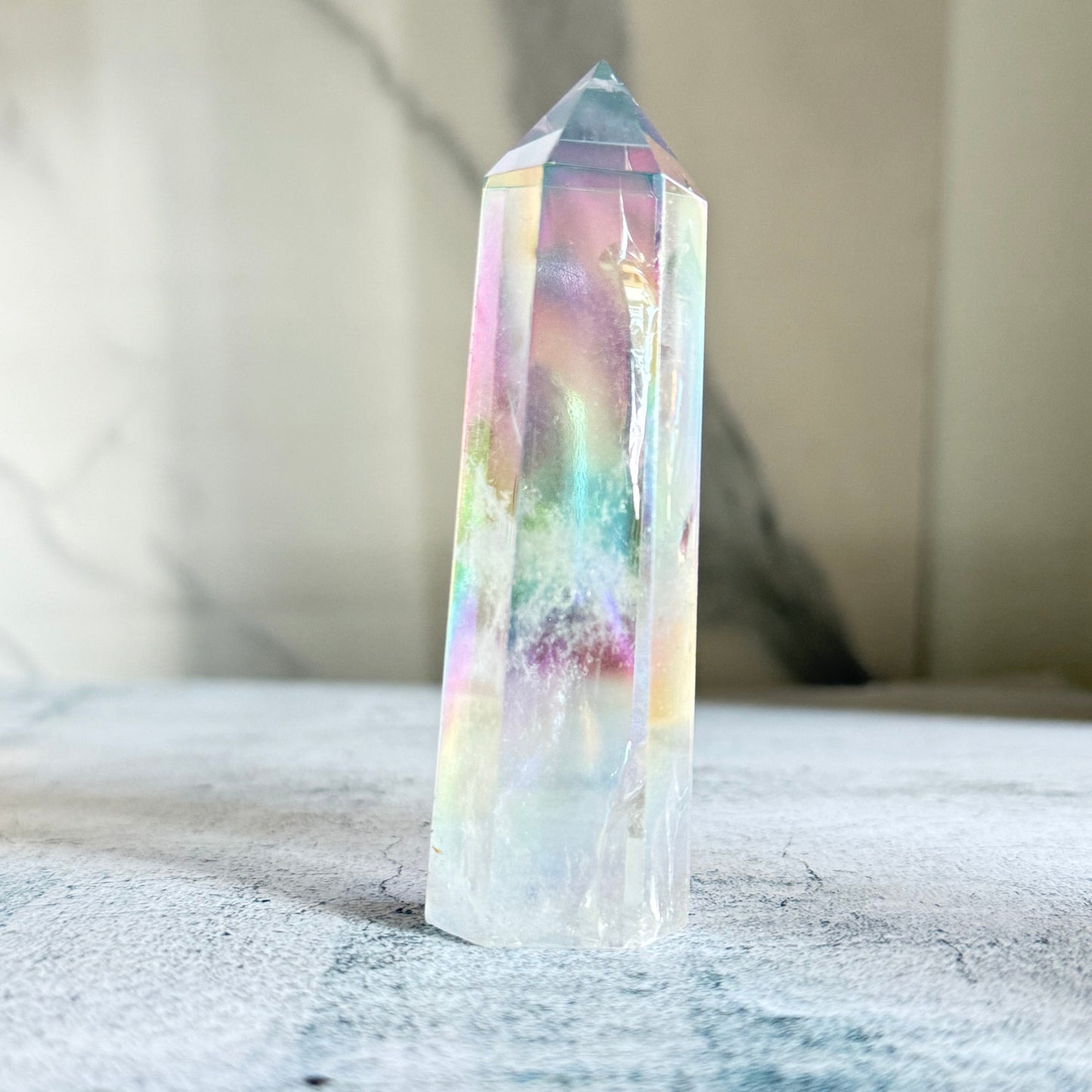 エンジェルオーラクォーツ タワー 正面