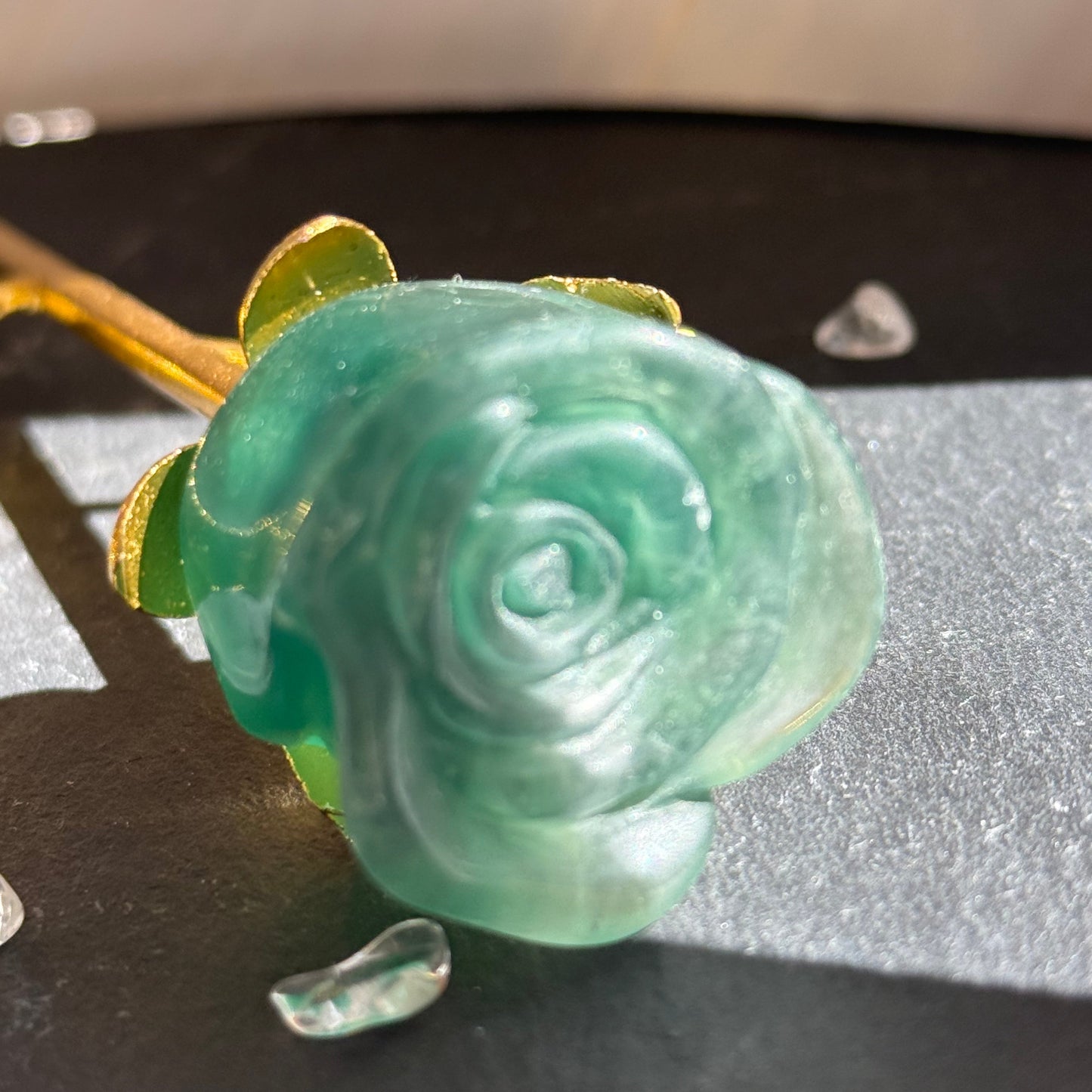 グリーンアベンチュリン バラ 薔薇 ｜枯れないやさしさを贈る石　