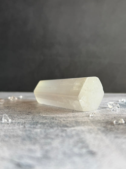 エンジェルオーラセレナイト タワー｜心を整え、本来の自分に戻る