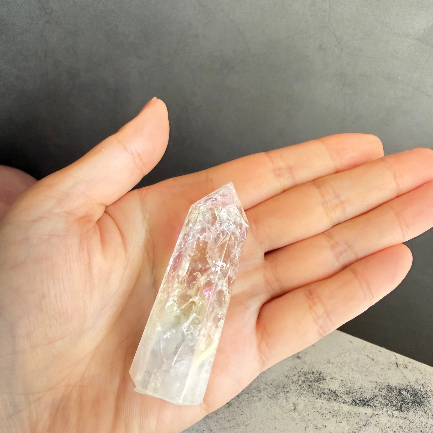 天然石 クラックオーラクォーツ タワー H36g｜光と幸運を引き寄せるプリズムタワー