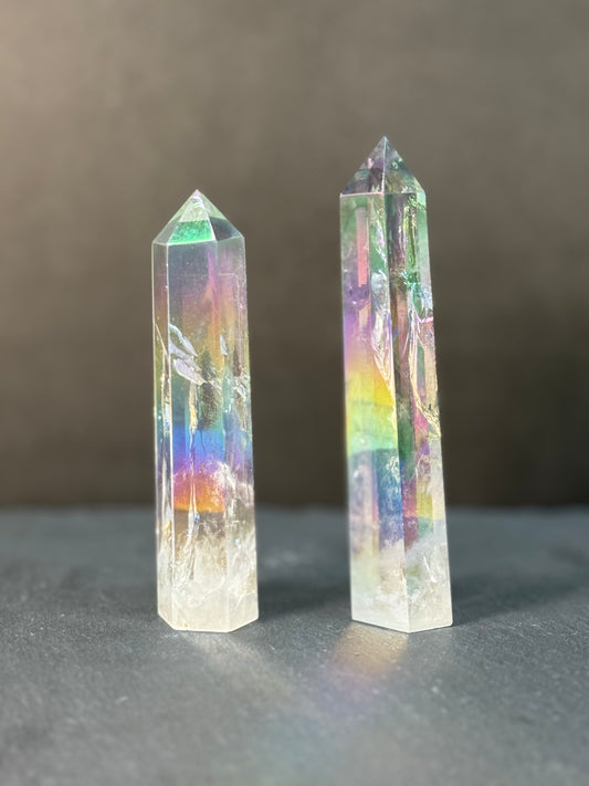光と幸運を引き寄せるプリズムタワー｜クリアオーラクォーツ タワー Clear Aura Quartz Tower